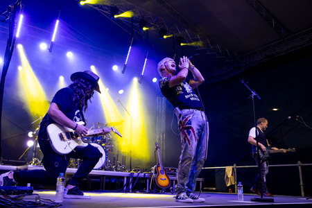 Crush-Tribute to Bon Jovi (11)